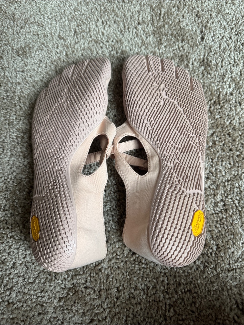 Vibram FiveFingers V Soul Ballet-Style Toe Shoes in Blush Pink EU 41, US 8.5/9 - Picture 3 of 4